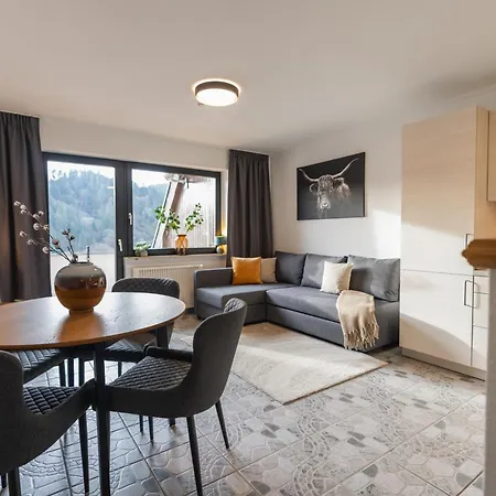 Schlossblick Schwarzwaldpanorama * Gernsbach